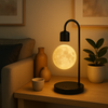 Schwebende Mondlampe & kabelloses Ladegerät